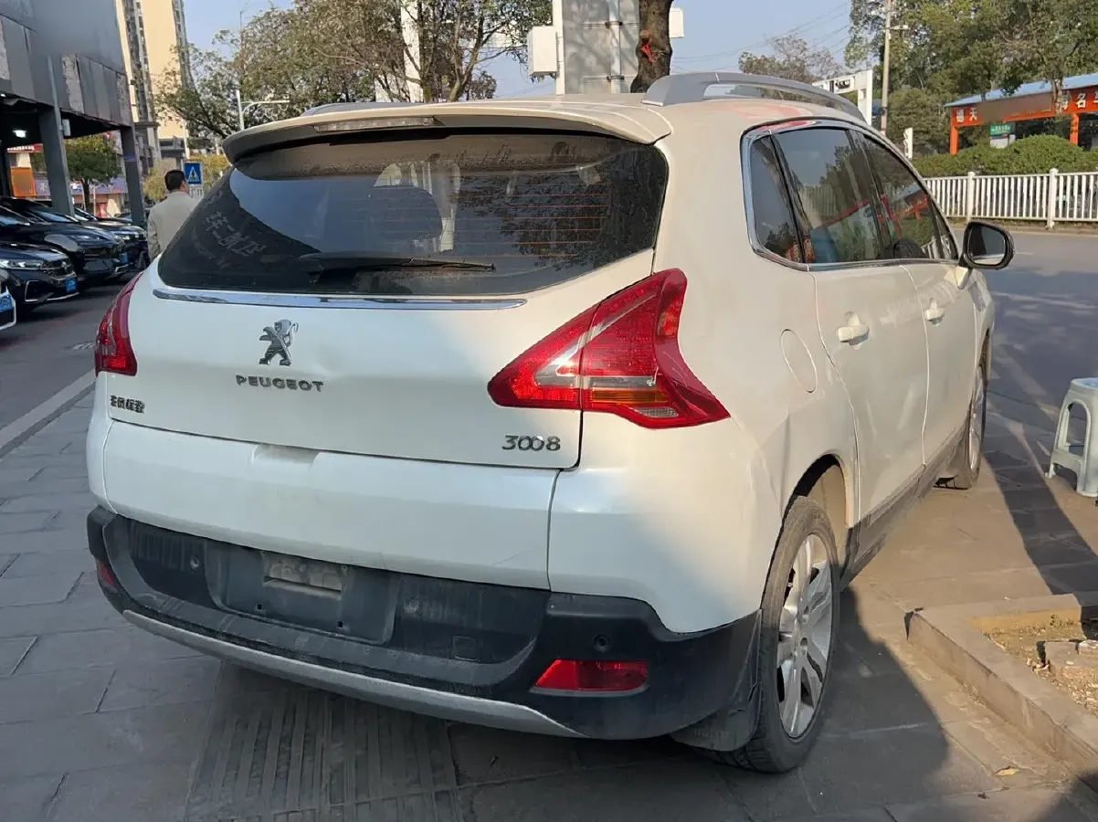 2015 Peugeot 3008 2.0L 147HP L4 5MT,autocango,china used car exporter,china ev exporter,chinese used car exporter,chinese used ev exporter