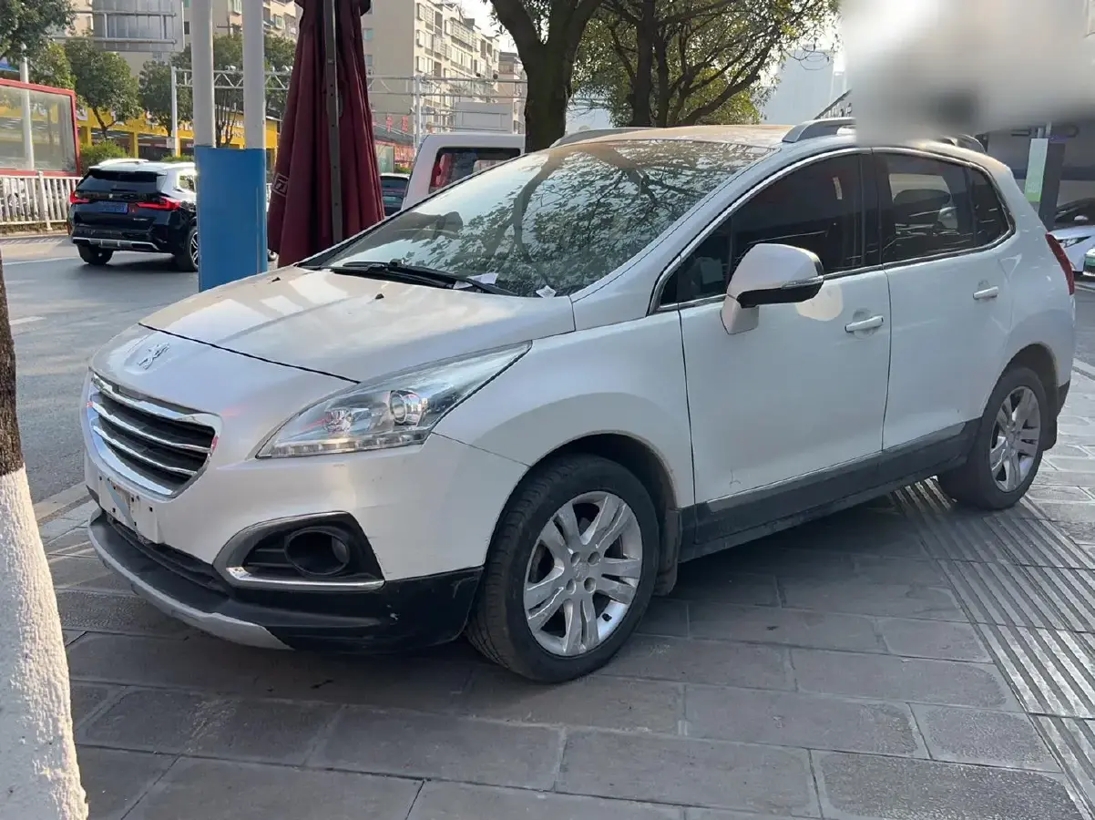 2015 Peugeot 3008 2.0L 147HP L4 5MT