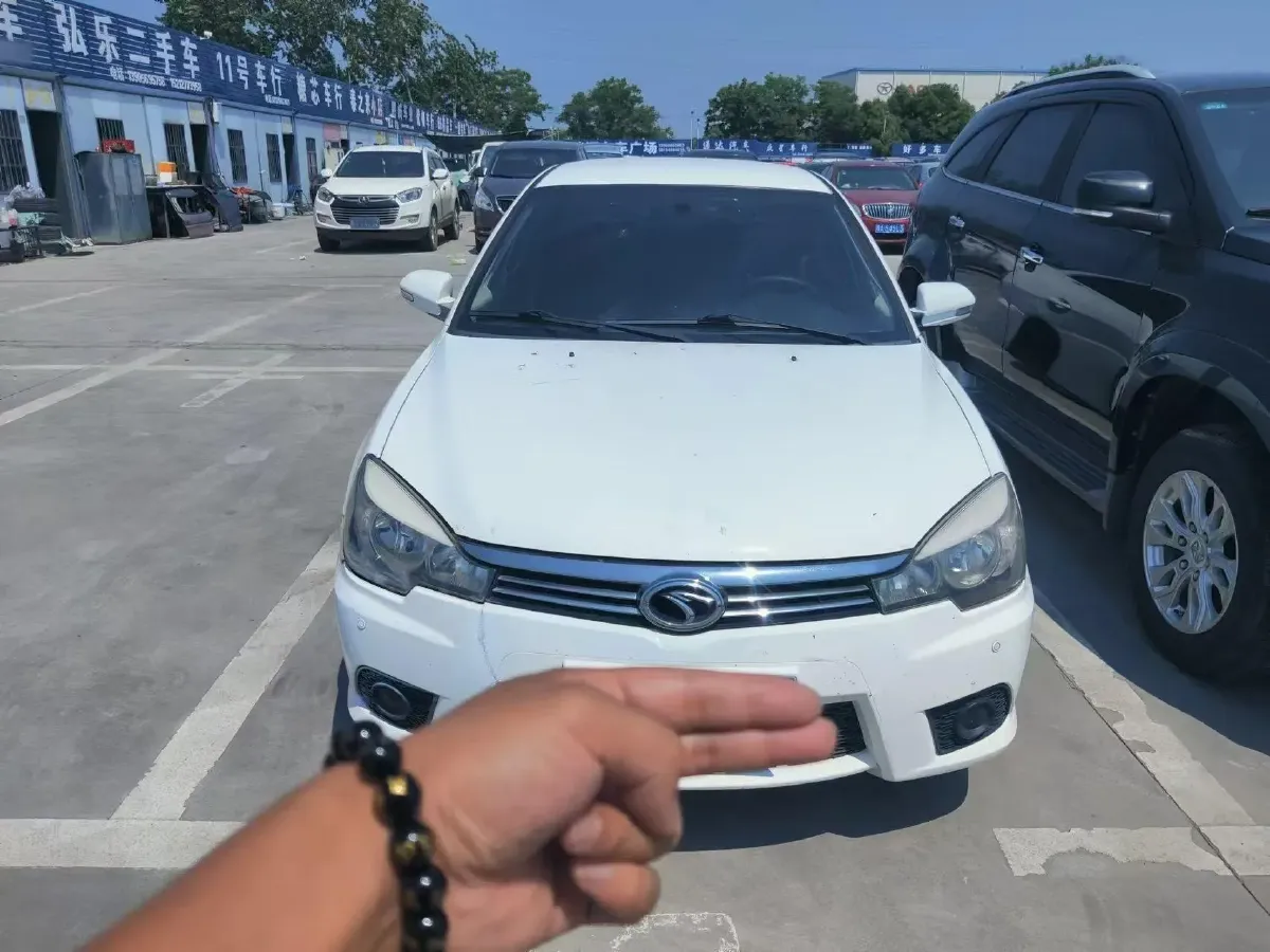 2014 Soueast V3 1.5L 120HP L4 5MT,autocango,china used car exporter,china ev exporter,chinese used car exporter,chinese used ev exporter