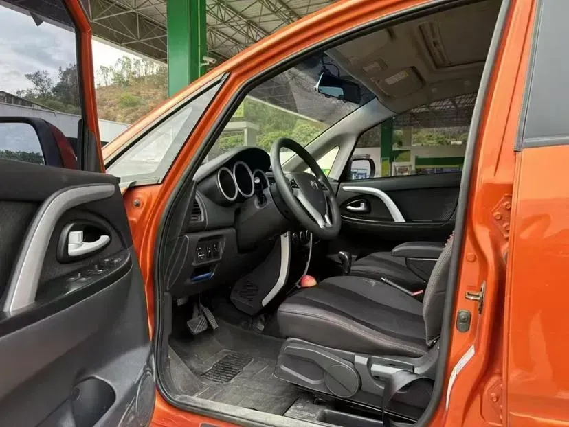 2014 ChangAn CX20 1.4L 101HP L4 5AMT,autocango,china used car exporter,china ev exporter,chinese used car exporter,chinese used ev exporter