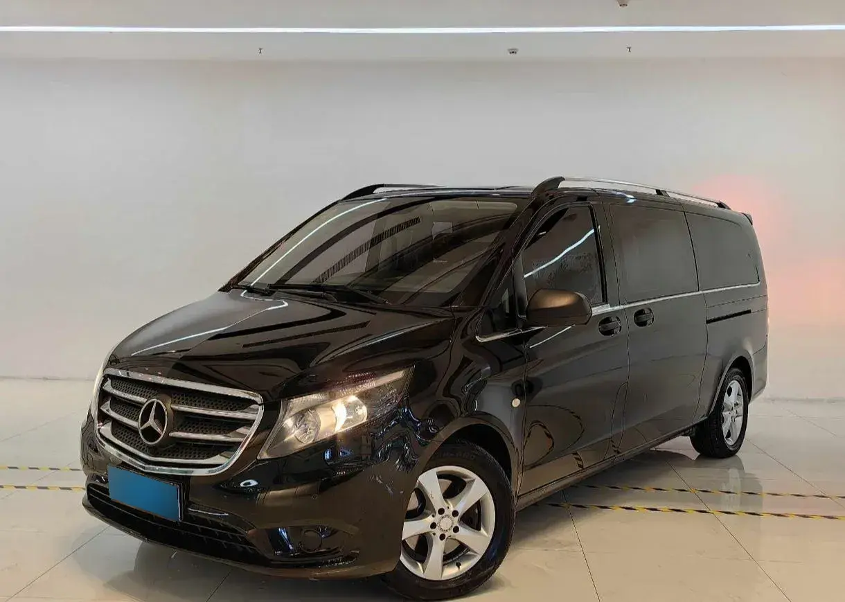 2016 Mercedes-Benz Vito 2.0T 211HP L4 7AT