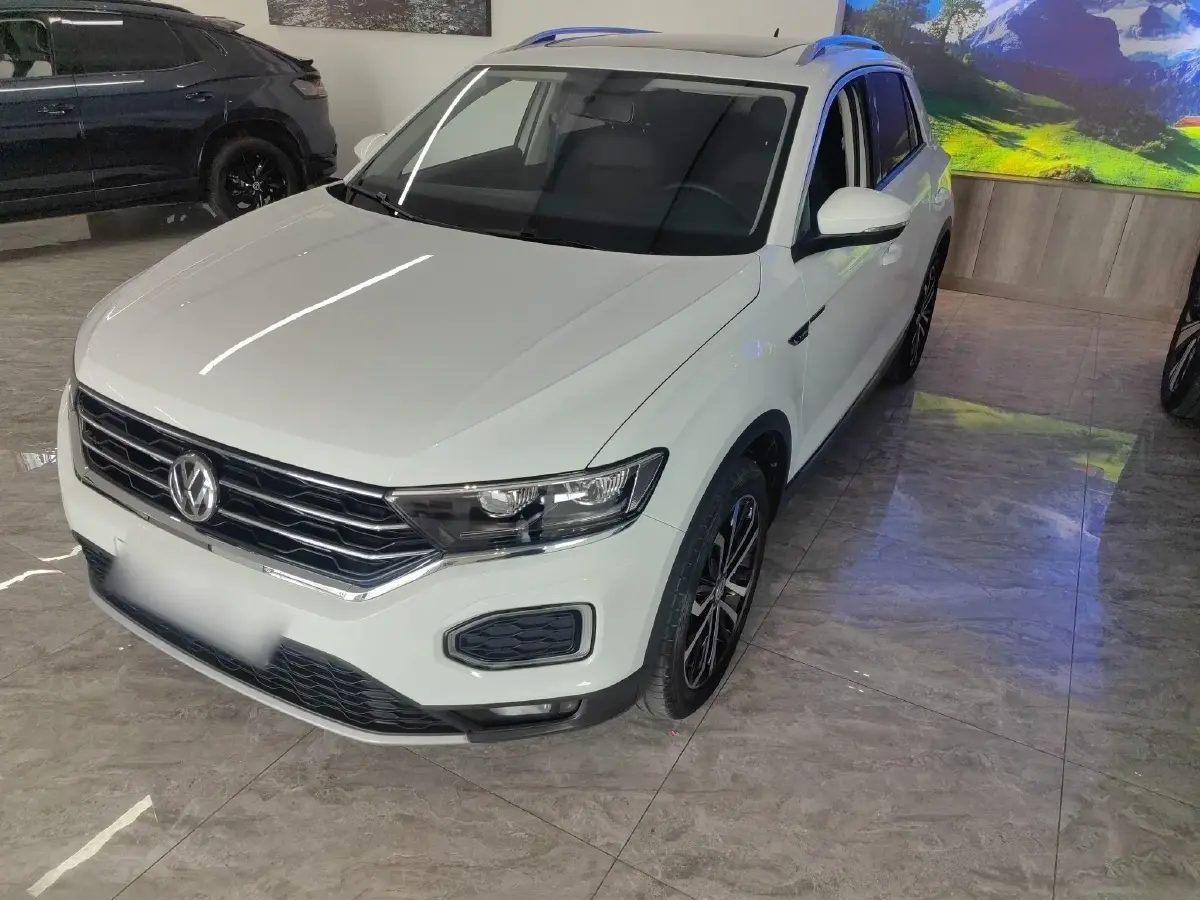 2020 Volkswagen T-Roc 1.4T 150HP L4 7DCT