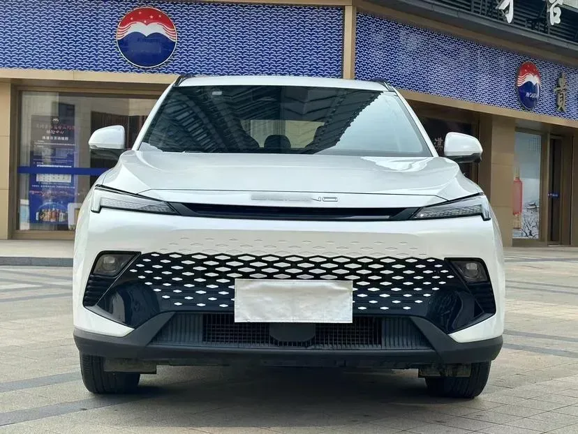2022 BeiJing Auto Rubik 1.5T 188HP L4 7DCT,autocango,china used car exporter,china ev exporter,chinese used car exporter,chinese used ev exporter