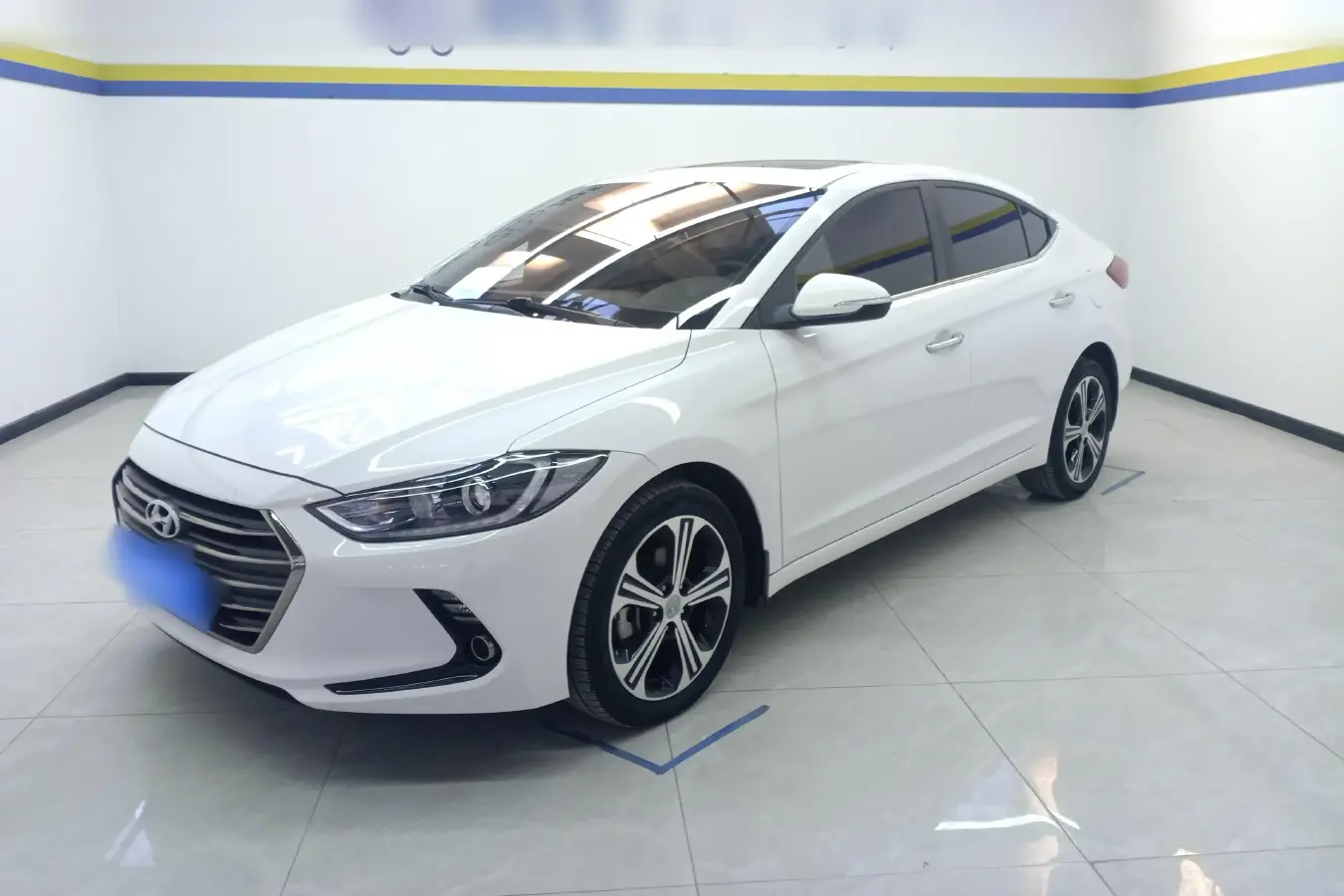 2019 Hyundai Elantra 1.4T 130HP L4 7DCT