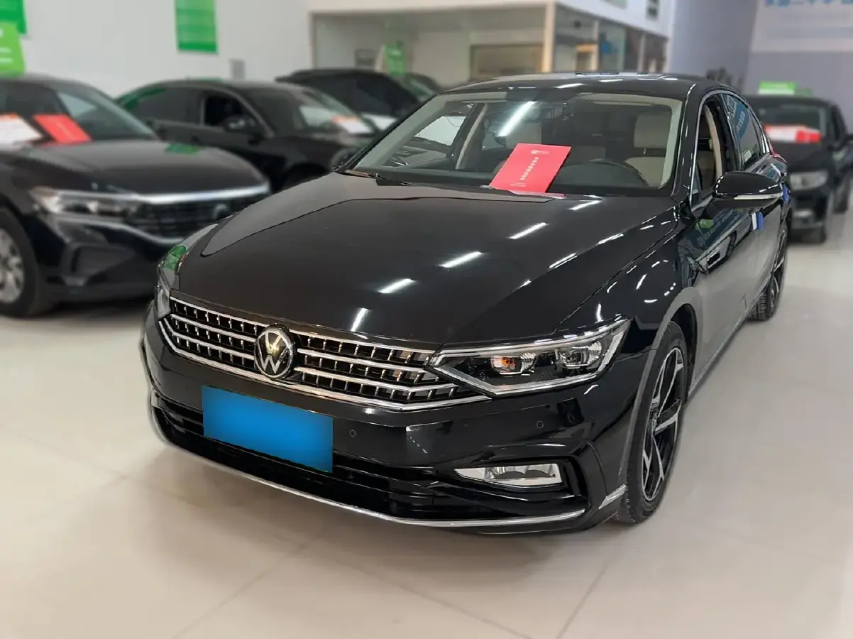 2023 Volkswagen Magotan 2.0T 186HP L4 7DCT