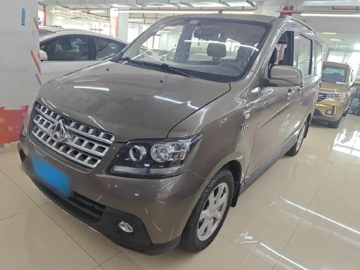 2014 ChangAn Kaicene Honor S 1.5L 106HP L4 5MT