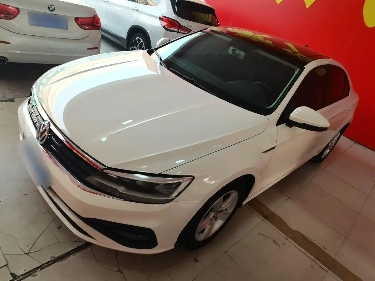 2021 Volkswagen Lamando 1.4T 131HP L4 7DCT