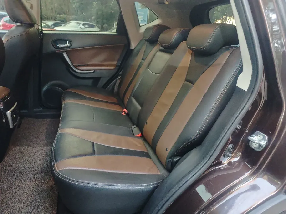 2015 GAC Trumpchi GS5 Super 1.8T 177HP L4 7DCT,autocango,china used car exporter,china ev exporter,chinese used car exporter,chinese used ev exporter