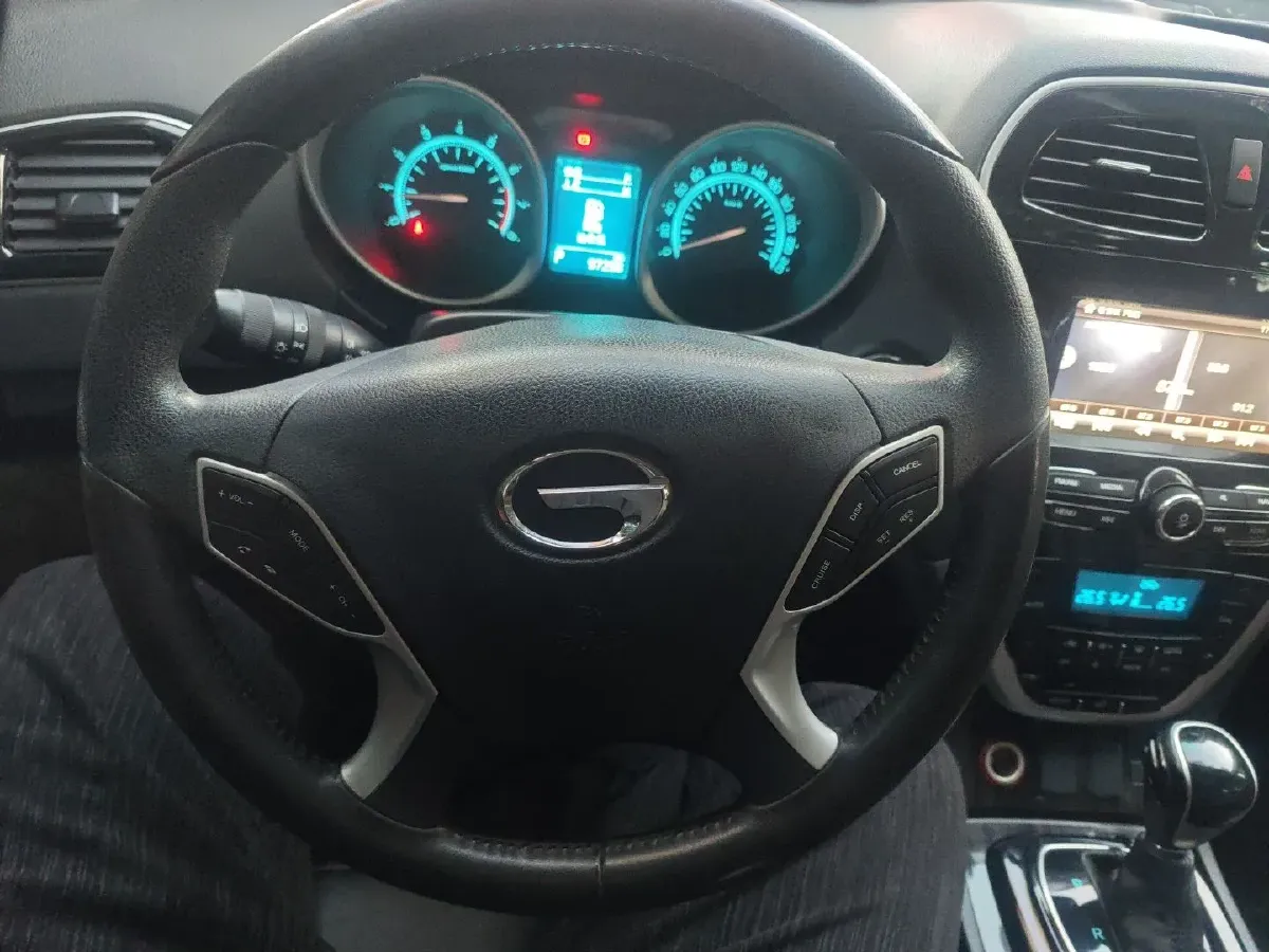 2015 GAC Trumpchi GS5 Super 1.8T 177HP L4 7DCT,autocango,china used car exporter,china ev exporter,chinese used car exporter,chinese used ev exporter