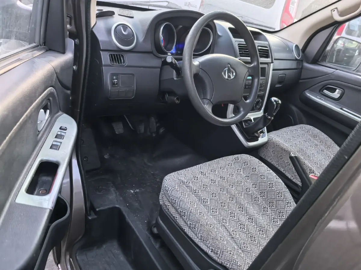 2018 ChangAn Kaicene RuiXing M70 1.5L 116HP L4 5MT,autocango,china used car exporter,china ev exporter,chinese used car exporter,chinese used ev exporter