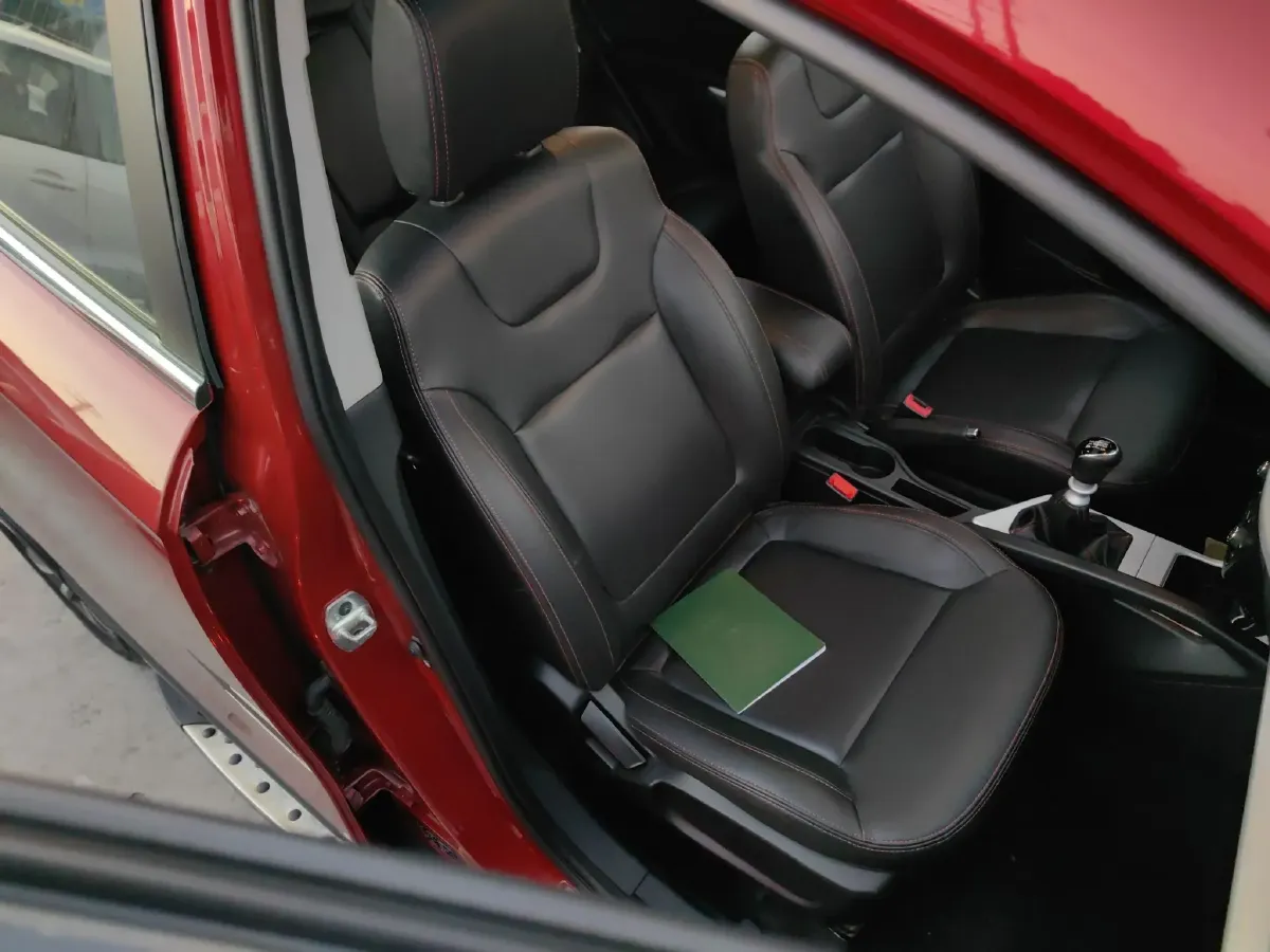 2016 JAC Refine S3 1.5L 113HP L4 6MT,autocango,china used car exporter,china ev exporter,chinese used car exporter,chinese used ev exporter