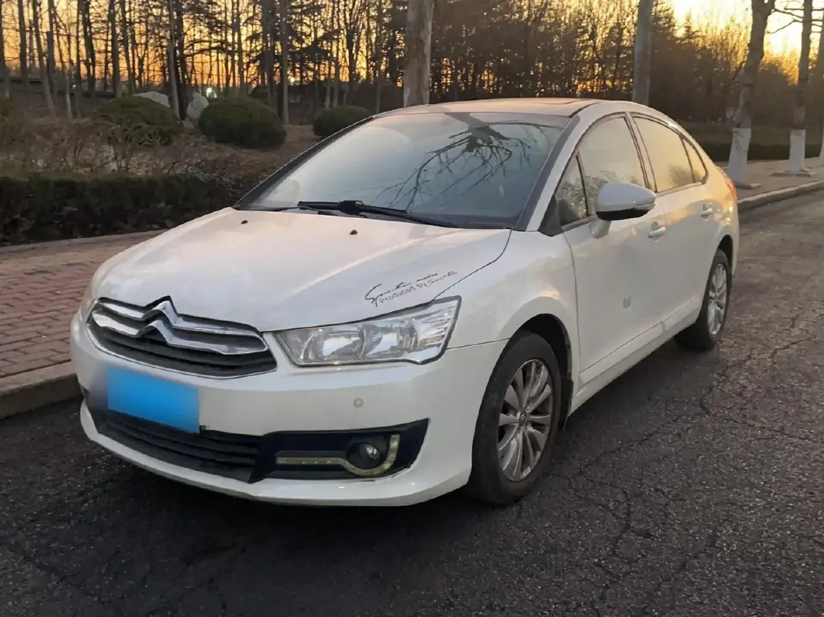 2013 Citroen C-Quatre 1.6L 117HP L4 5MT
