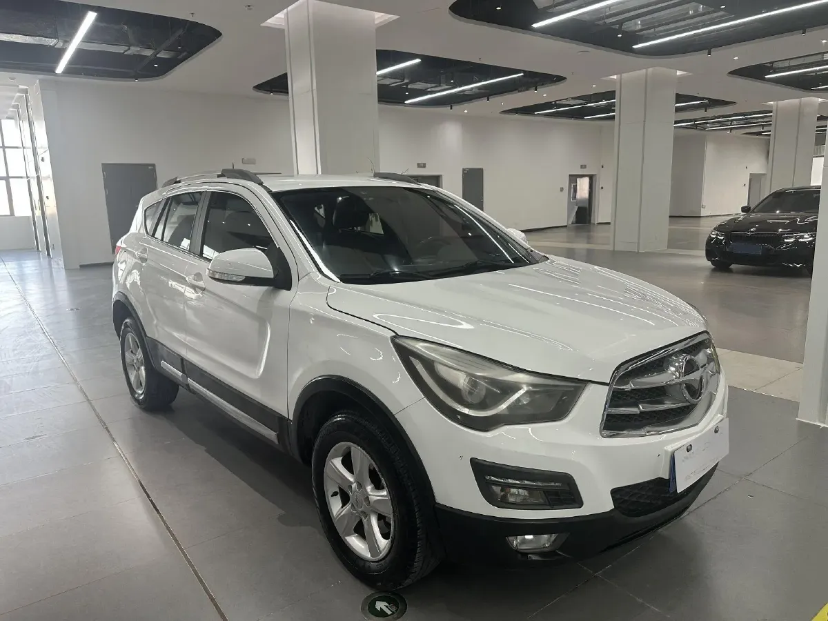 2015 HaiMa S5 1.5T 163HP L4 CVT,autocango,china used car exporter,china ev exporter,chinese used car exporter,chinese used ev exporter