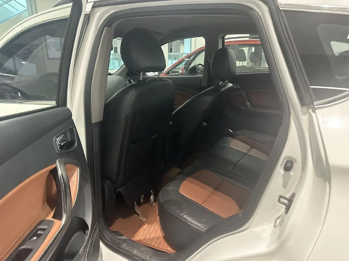 2015 HaiMa S5 1.5T 163HP L4 CVT,autocango,china used car exporter,china ev exporter,chinese used car exporter,chinese used ev exporter