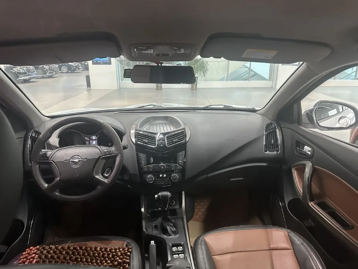 2015 HaiMa S5 1.5T 163HP L4 CVT,autocango,china used car exporter,china ev exporter,chinese used car exporter,chinese used ev exporter