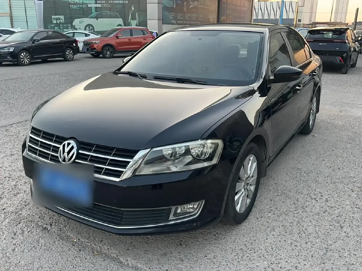 2013 Volkswagen Lavida 1.4T 131HP L4 5MT