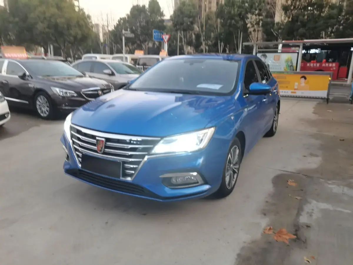 2019 Roewe i5 1.5L 120HP L4 CVT