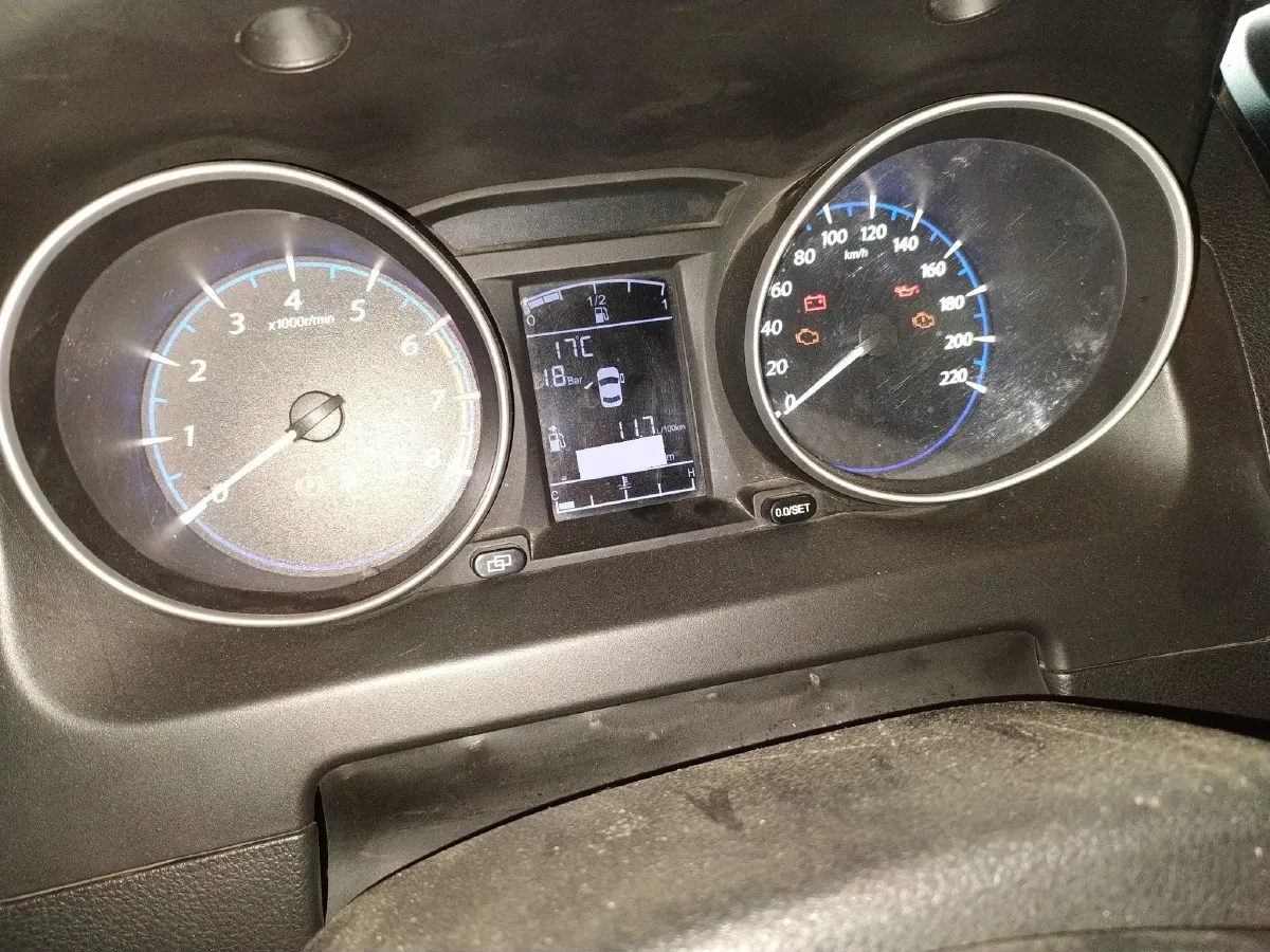 2015 DongFeng Forthing Joyear X5 1.6L 122HP L4 5MT,autocango,china used car exporter,china ev exporter,chinese used car exporter,chinese used ev exporter