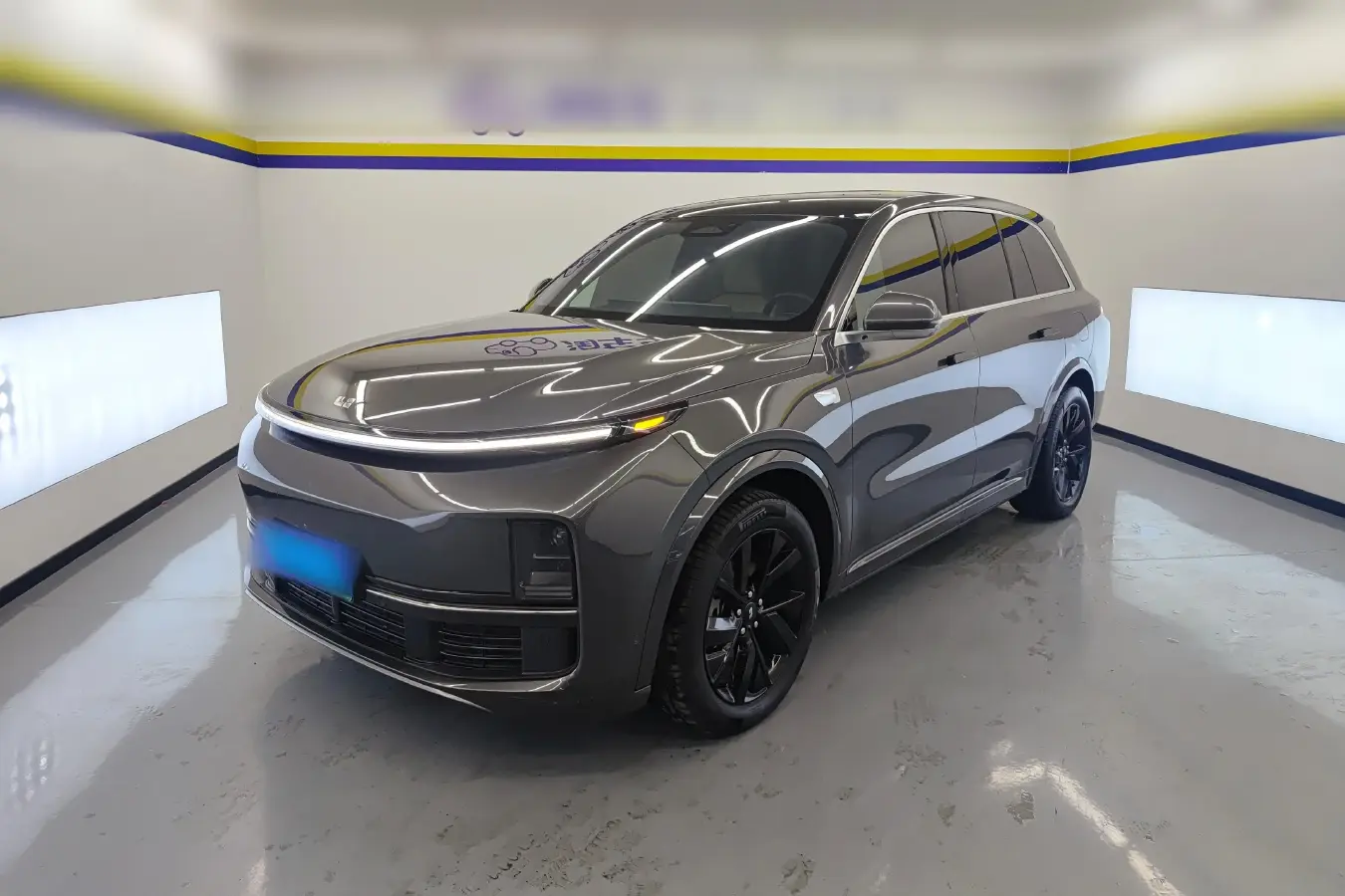 2023 Li L8 Range Extended 154HP REEV 40.9KWH