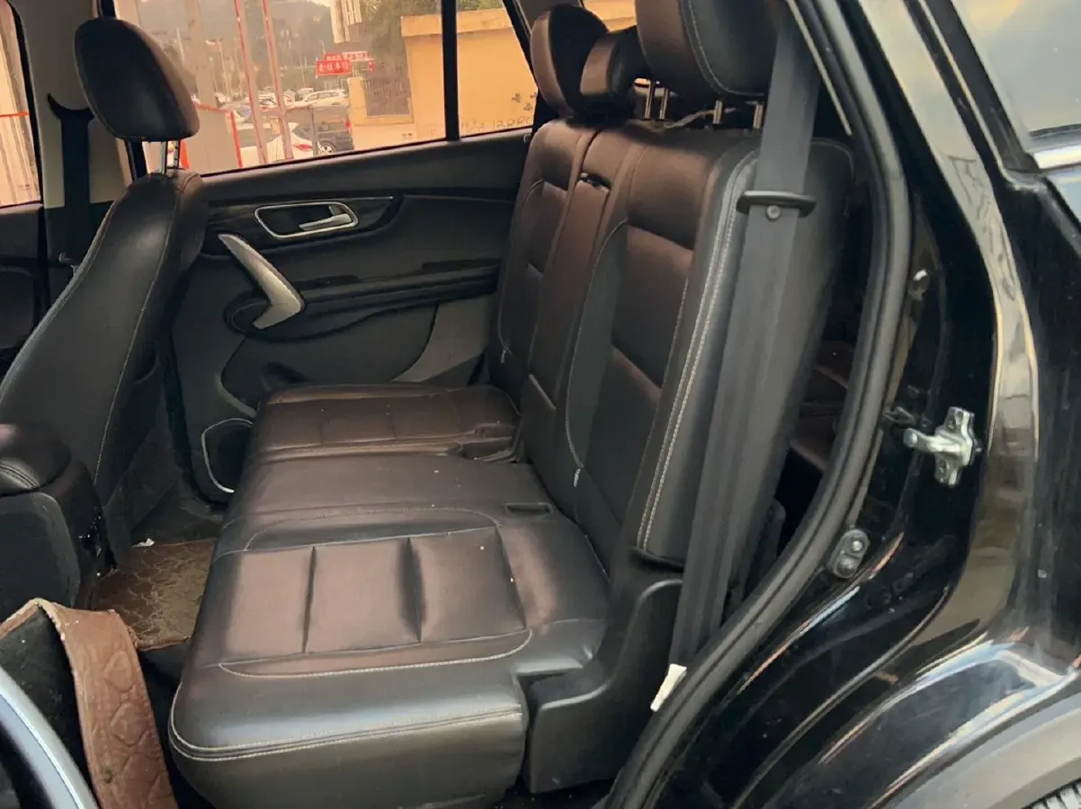 2016 SWM X7 1.5T 156HP L4 5MT,autocango,china used car exporter,china ev exporter,chinese used car exporter,chinese used ev exporter