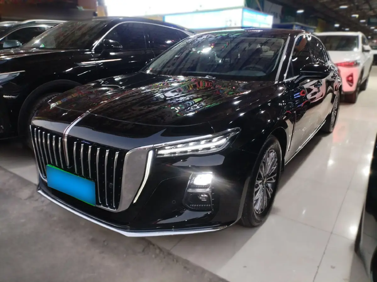 2023 HongQi H5 2.0T 224HP L4 8AT