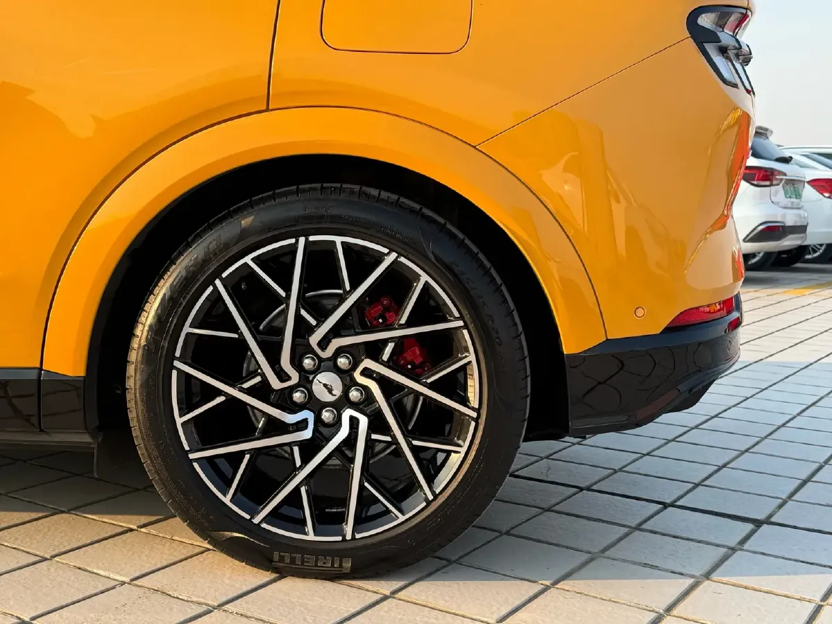 2024 Ford Mustang Mach-E BEV 80.3KWH,autocango,china used car exporter,china ev exporter,chinese used car exporter,chinese used ev exporter