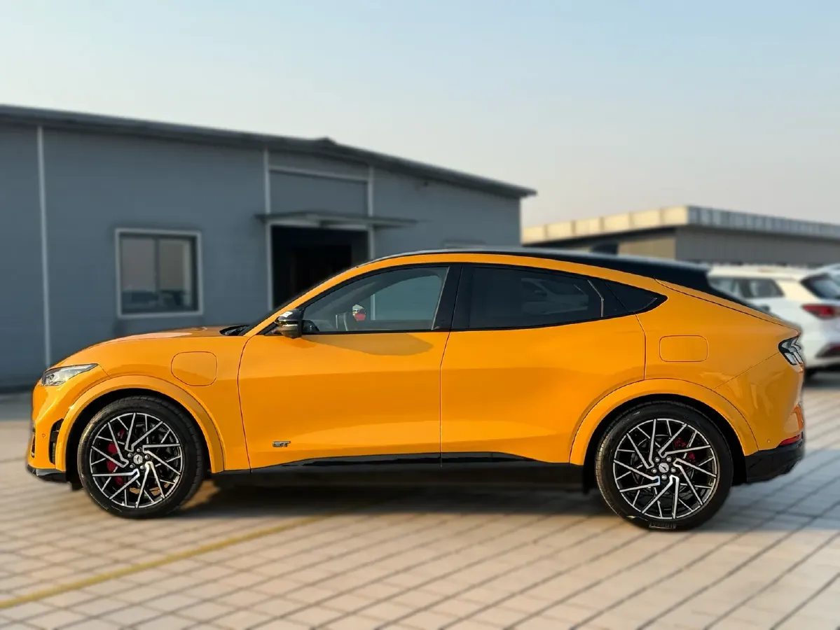 2024 Ford Mustang Mach-E BEV 80.3KWH,autocango,china used car exporter,china ev exporter,chinese used car exporter,chinese used ev exporter