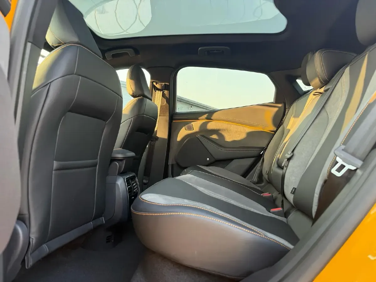 2024 Ford Mustang Mach-E BEV 80.3KWH,autocango,china used car exporter,china ev exporter,chinese used car exporter,chinese used ev exporter