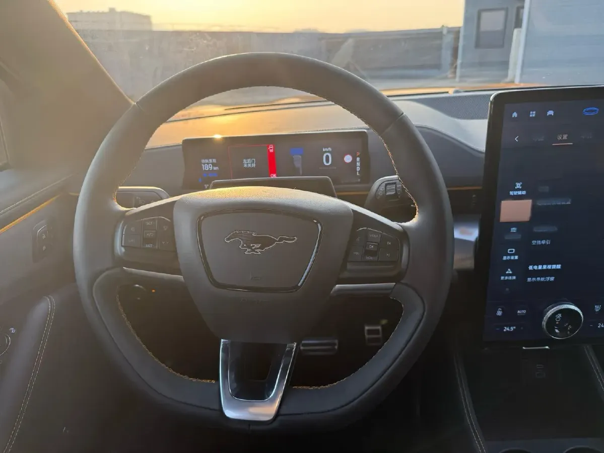 2024 Ford Mustang Mach-E BEV 80.3KWH,autocango,china used car exporter,china ev exporter,chinese used car exporter,chinese used ev exporter