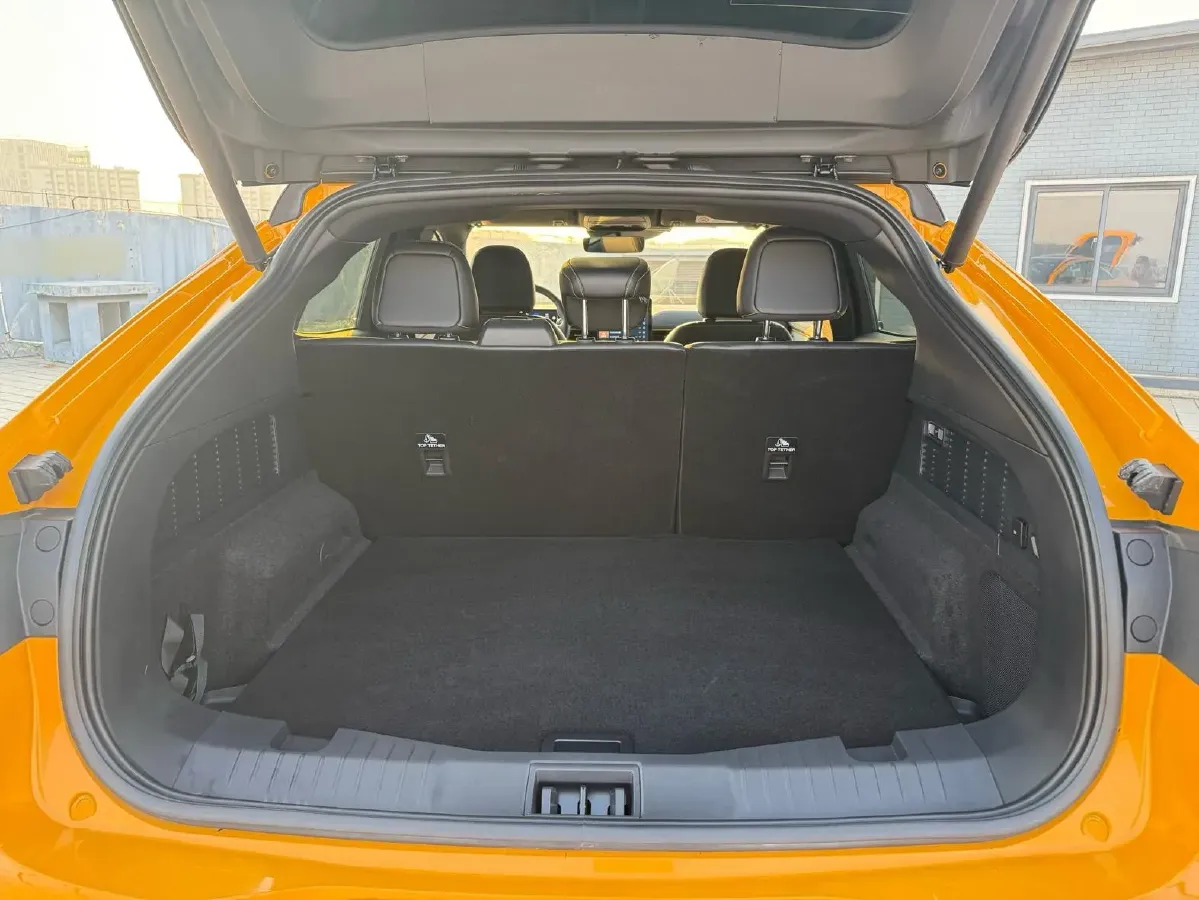 2024 Ford Mustang Mach-E BEV 80.3KWH,autocango,china used car exporter,china ev exporter,chinese used car exporter,chinese used ev exporter