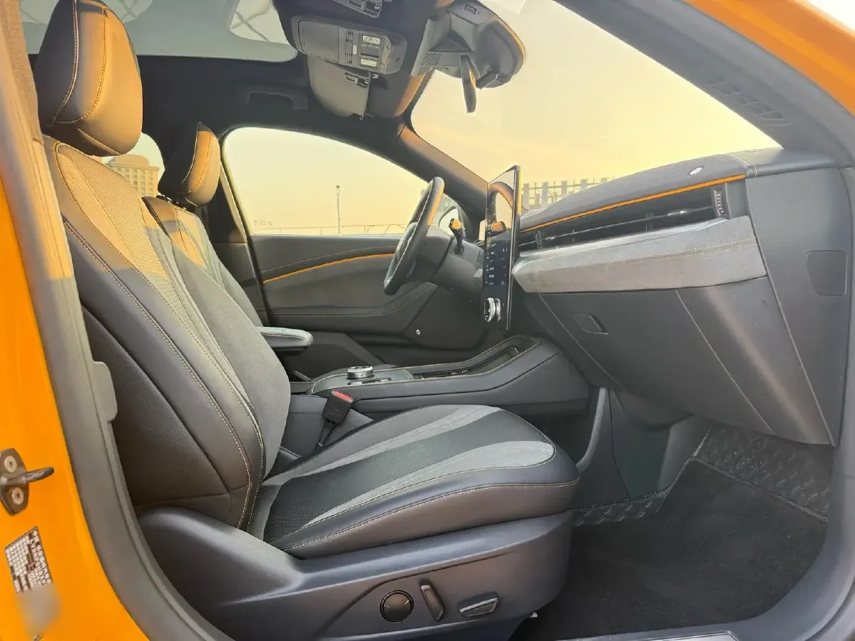 2024 Ford Mustang Mach-E BEV 80.3KWH,autocango,china used car exporter,china ev exporter,chinese used car exporter,chinese used ev exporter