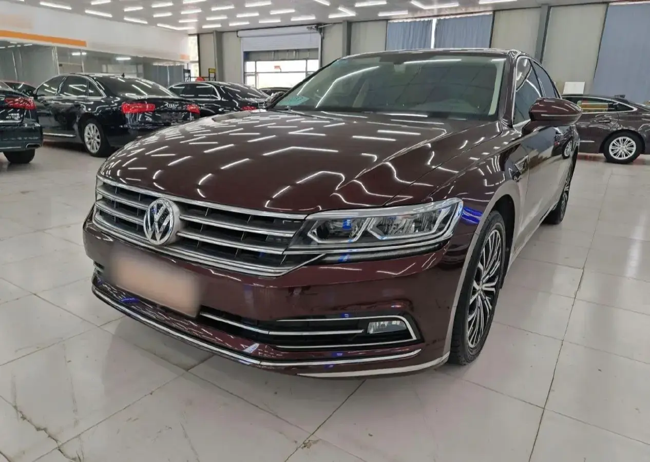 2016 Volkswagen Phideon 2.0T 224HP L4 7DCT