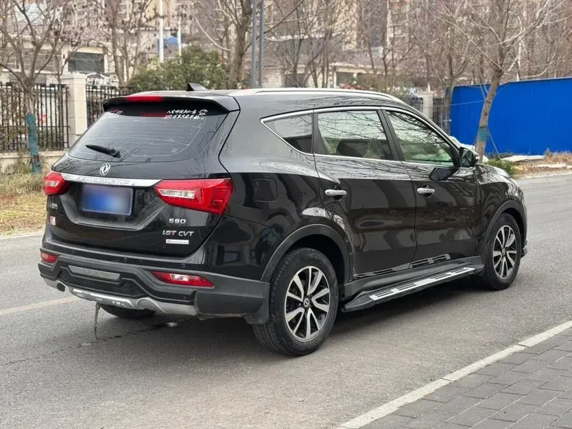 2017 DongFeng Fengon Fengon 580 1.5T 150HP L4 CVT,autocango,china used car exporter,china ev exporter,chinese used car exporter,chinese used ev exporter