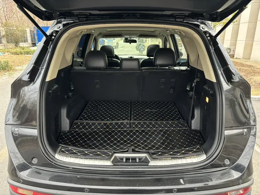 2017 DongFeng Fengon Fengon 580 1.5T 150HP L4 CVT,autocango,china used car exporter,china ev exporter,chinese used car exporter,chinese used ev exporter