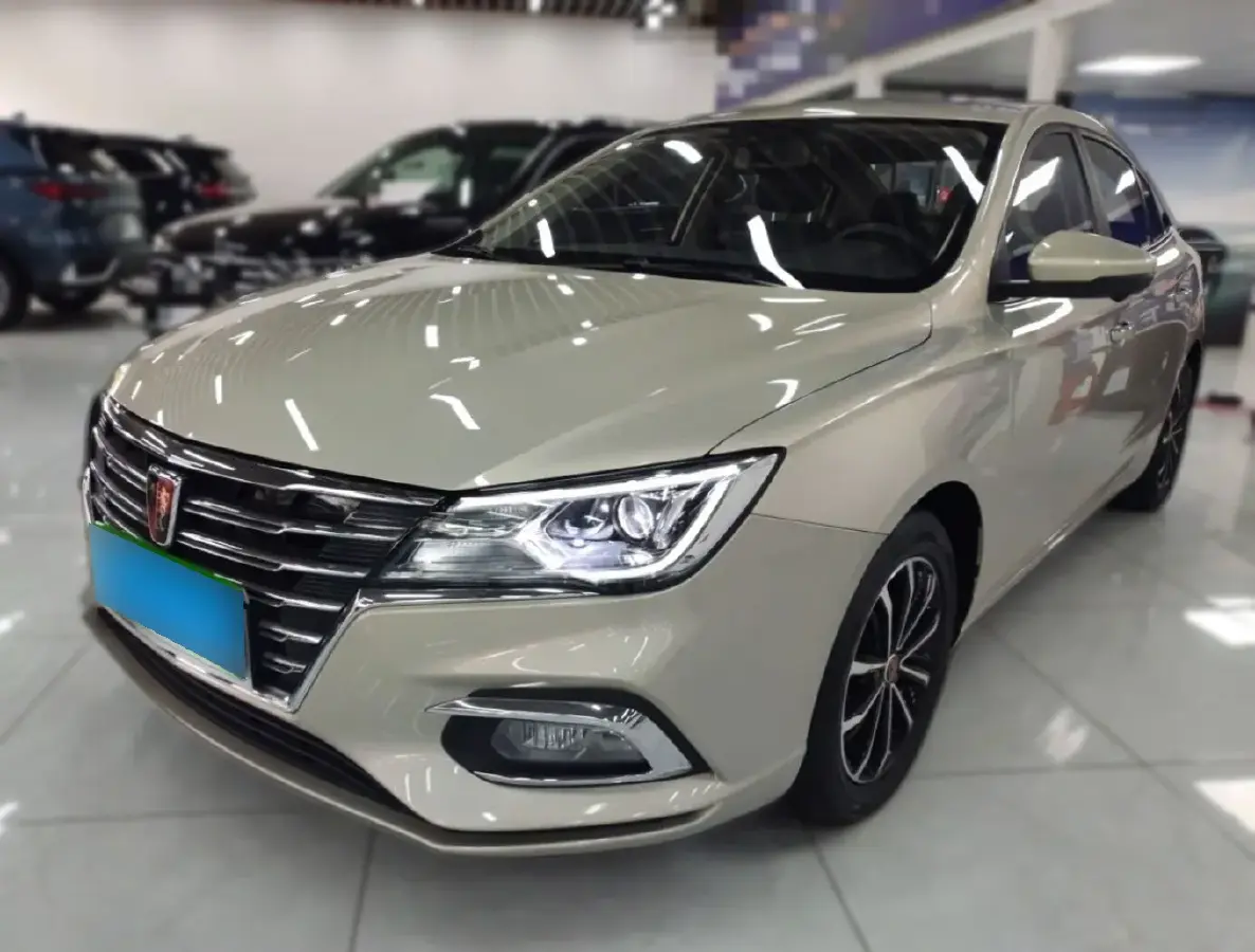 2020 Roewe i5 1.5L 120HP L4 CVT