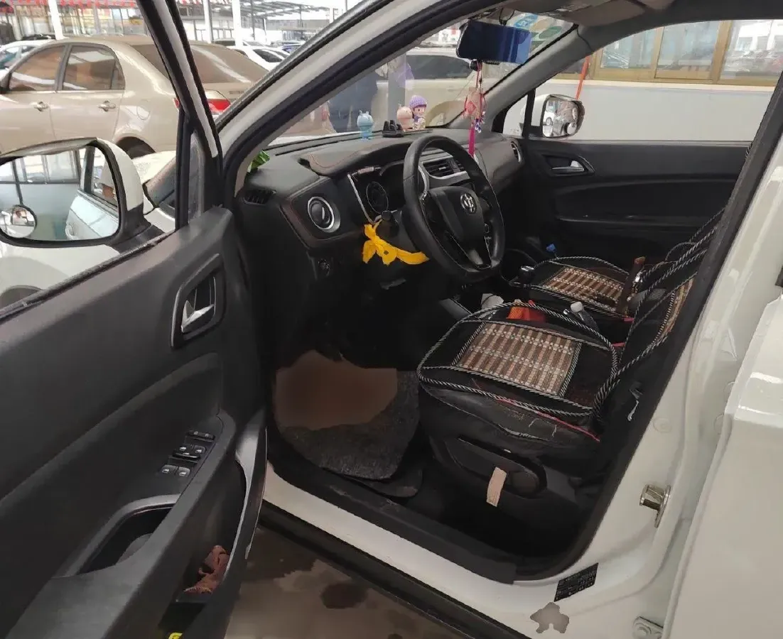 2016 Brilliance Auto V3 1.5L 112HP L4 5MT,autocango,china used car exporter,china ev exporter,chinese used car exporter,chinese used ev exporter