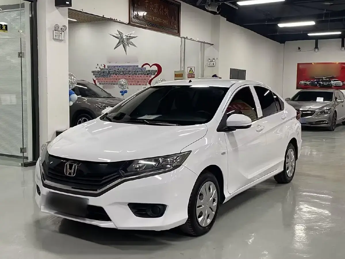 2016 Honda Greiz 1.5L 131HP L4 CVT