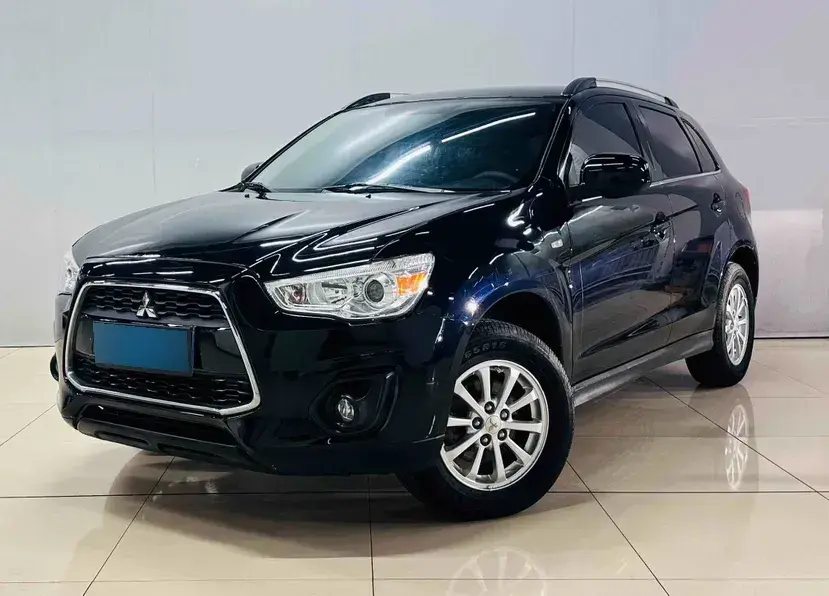 2013 Mitsubishi ASX 2.0L 167HP L4 5MT