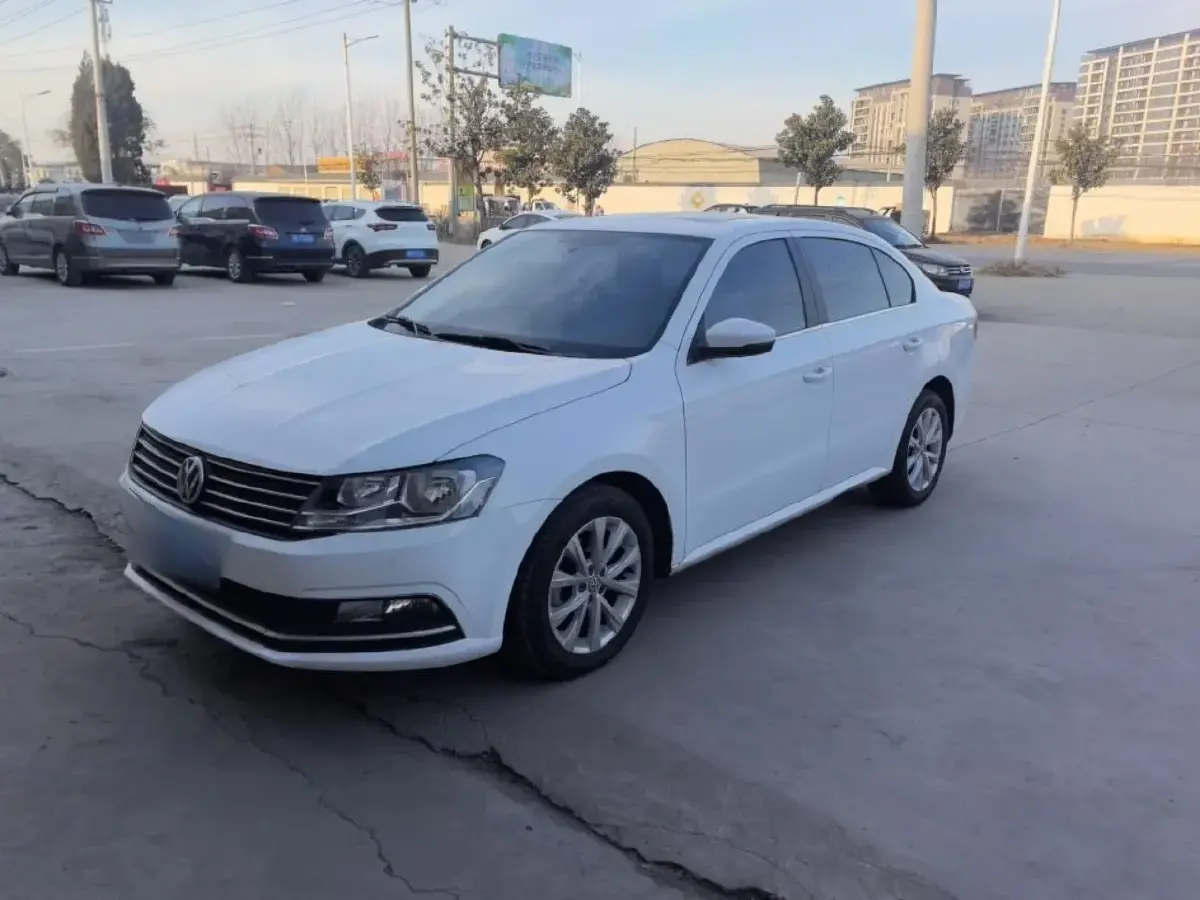 2017 Volkswagen Lavida 1.6L 110HP L4 6AT