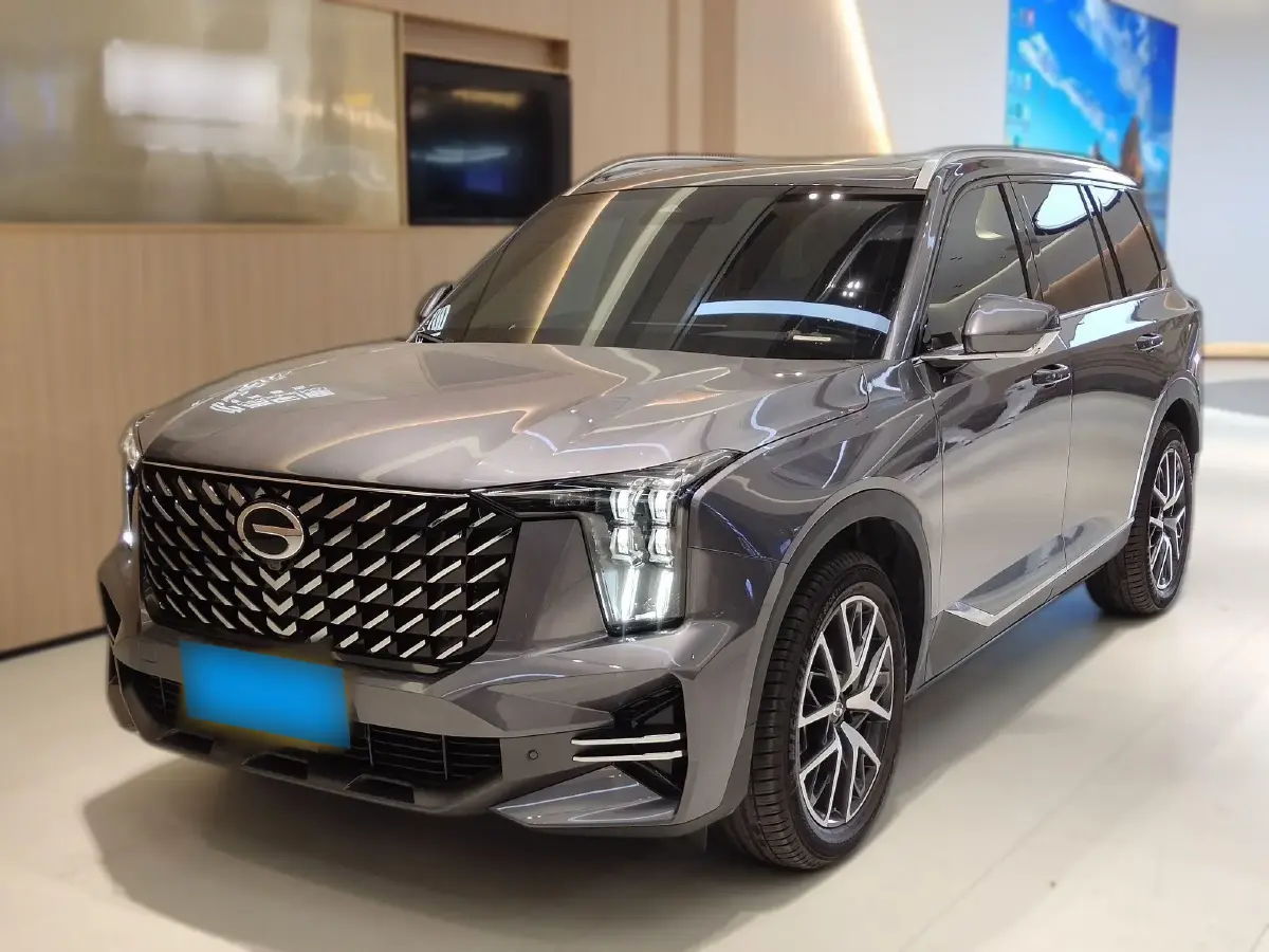 2024 GAC Trumpchi GS8 2.0T 252HP L4 8AT