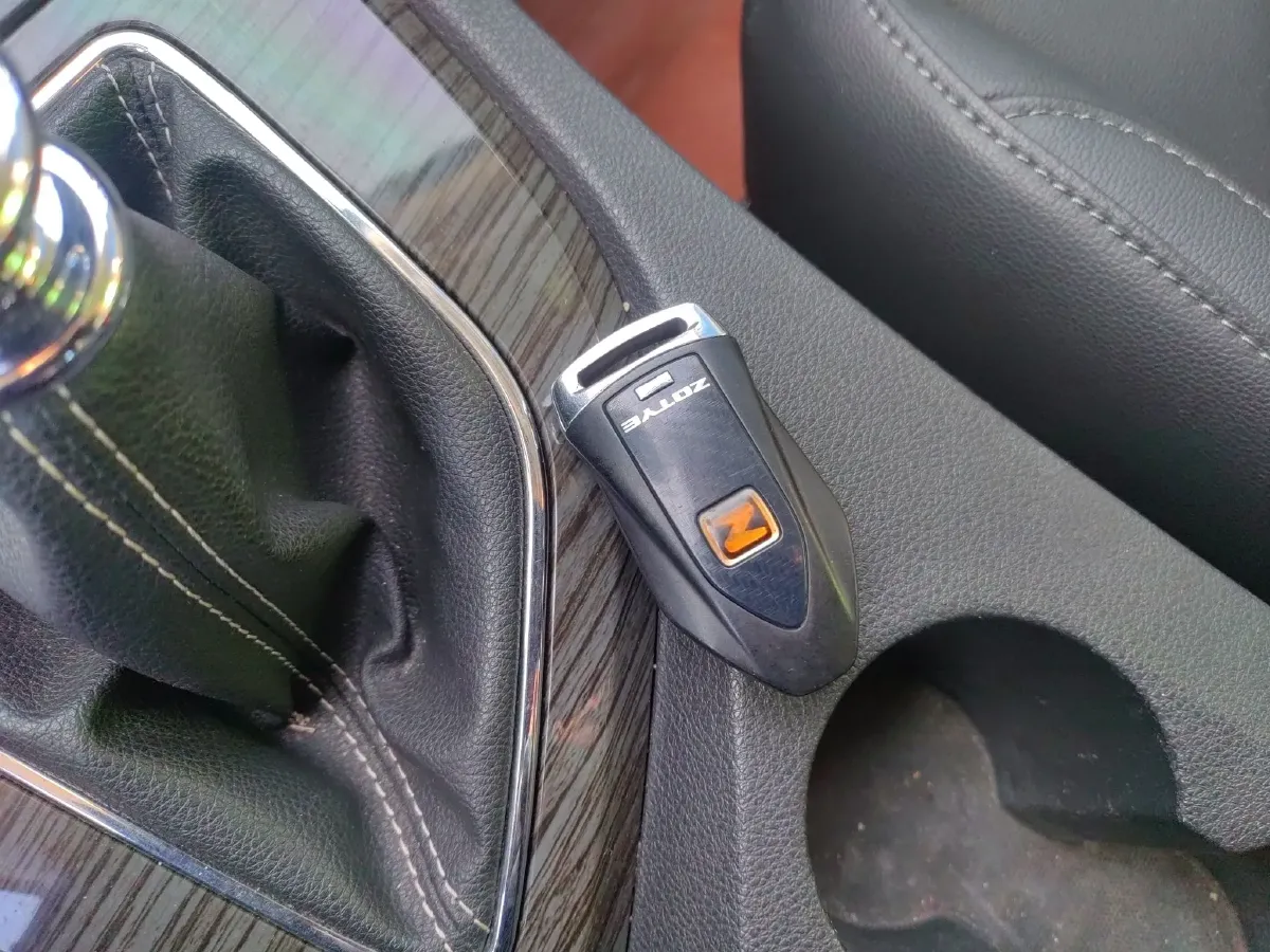 2017 Zotye T600 1.5T 162HP L4 5MT,autocango,china used car exporter,china ev exporter,chinese used car exporter,chinese used ev exporter