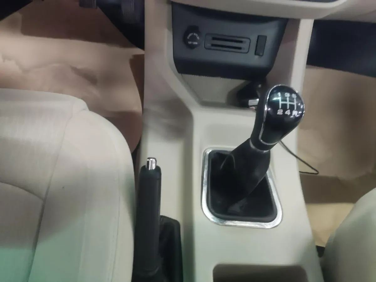 2019 DongFeng Forthing LingZhi 1.6L 122HP L4 5MT,autocango,china used car exporter,china ev exporter,chinese used car exporter,chinese used ev exporter