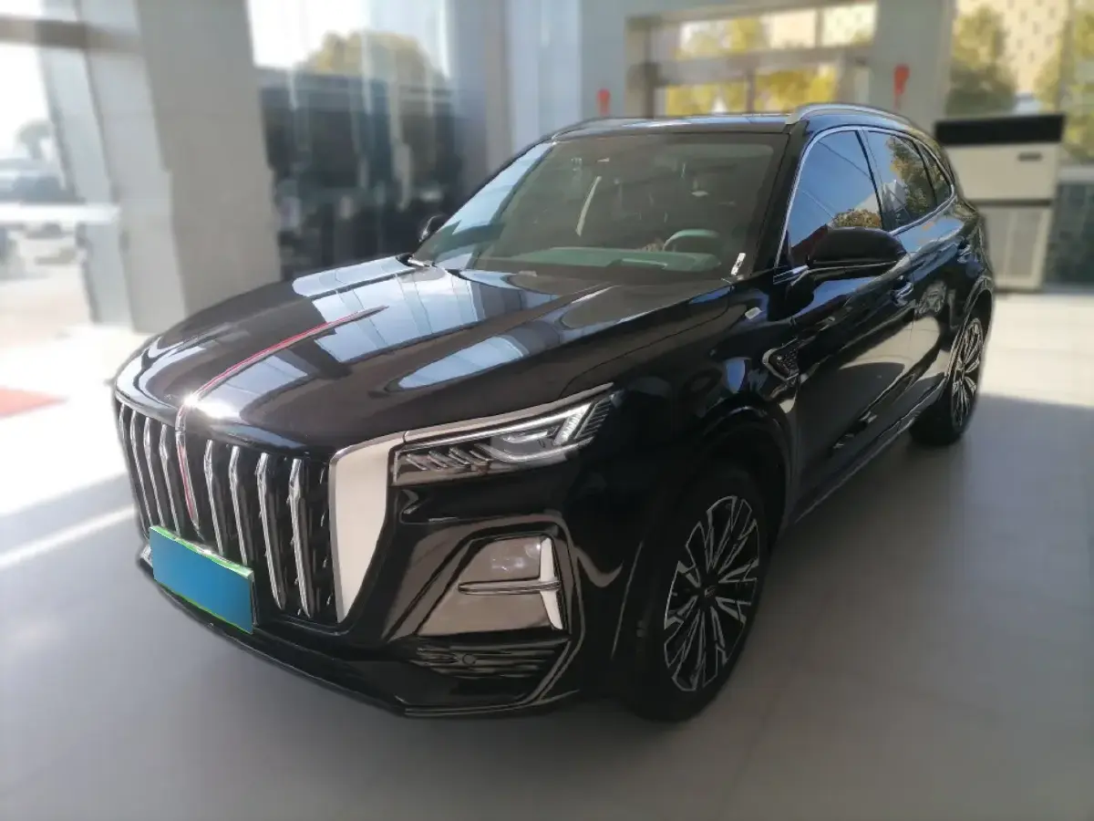 2023 HongQi HS5 2.0T 252HP L4 8AT