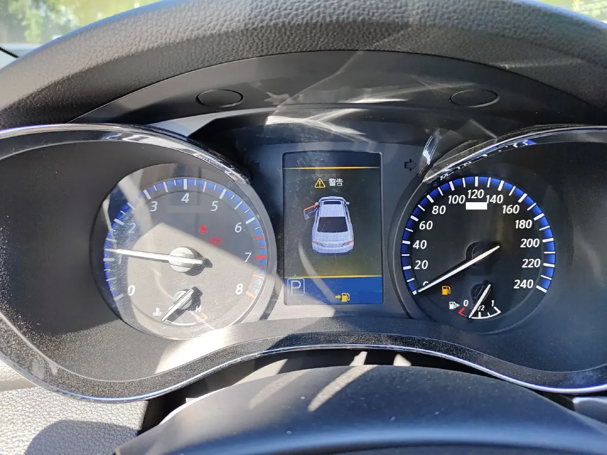 2018 Venucia D60 1.6L 126HP L4 CVT,autocango,china used car exporter,china ev exporter,chinese used car exporter,chinese used ev exporter