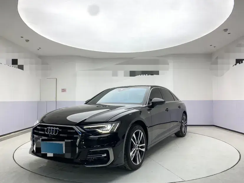 2024 Audi A6L 2.0T 190HP L4 7DCT