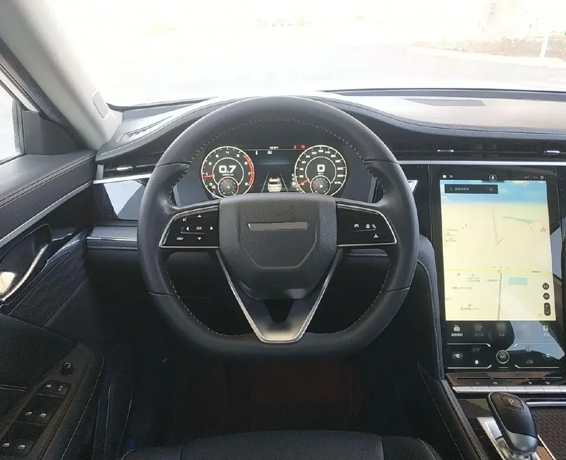 2020 Venucia Star 1.5T 190HP L4 7DCT,autocango,china used car exporter,china ev exporter,chinese used car exporter,chinese used ev exporter