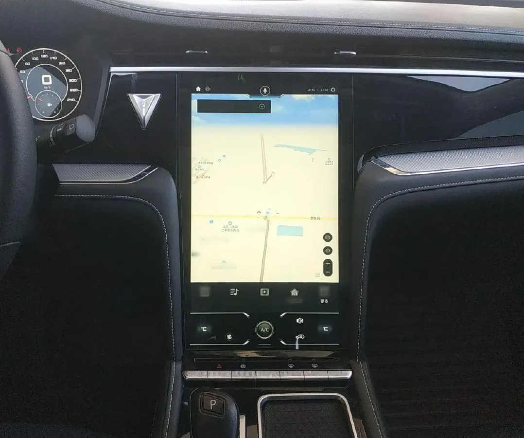 2020 Venucia Star 1.5T 190HP L4 7DCT,autocango,china used car exporter,china ev exporter,chinese used car exporter,chinese used ev exporter