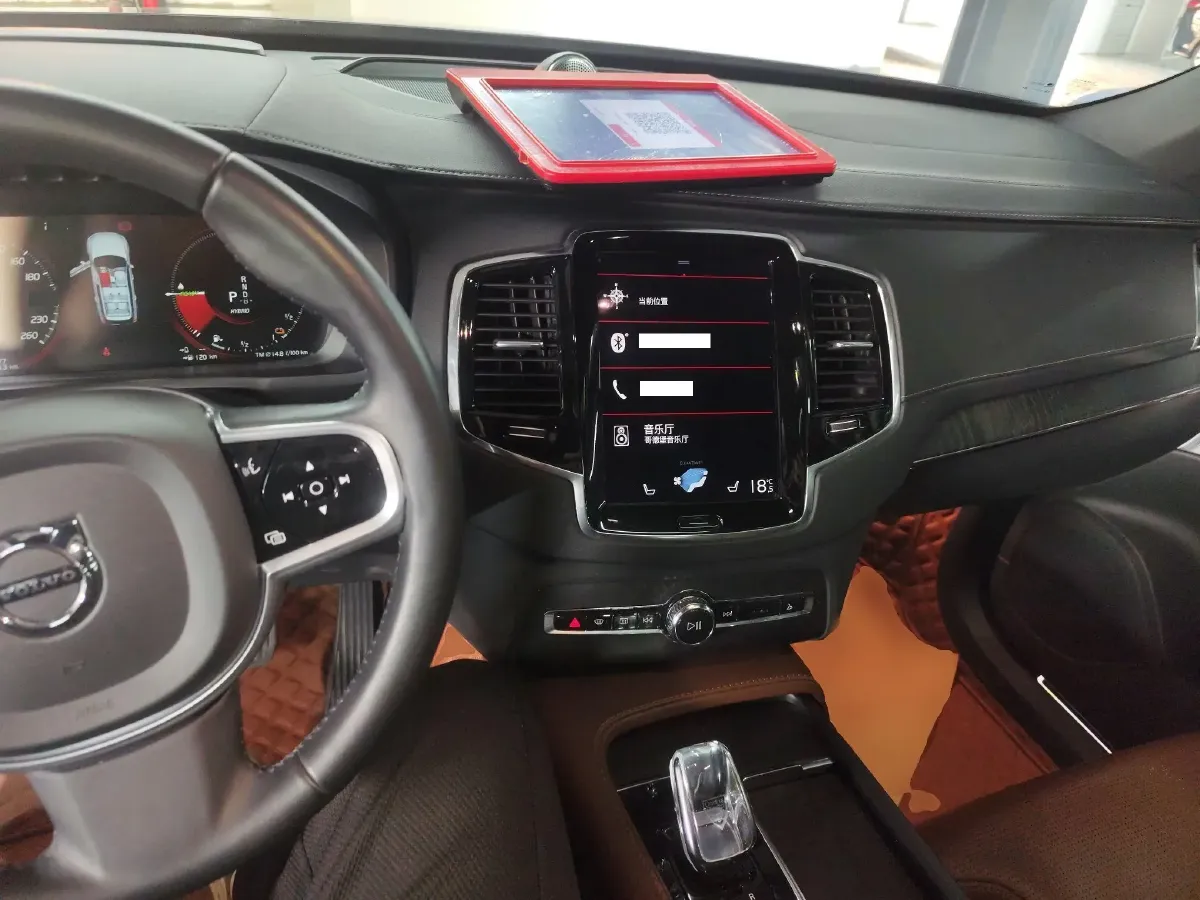 2022 Volvo XC90 PHEV 2.0T 303HP L4 8AT PHEV 11.6KWH,autocango,china used car exporter,china ev exporter,chinese used car exporter,chinese used ev exporter