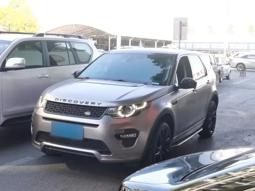 2019 Land Rover Discovery Sport 2.0T 241HP L4 9AT