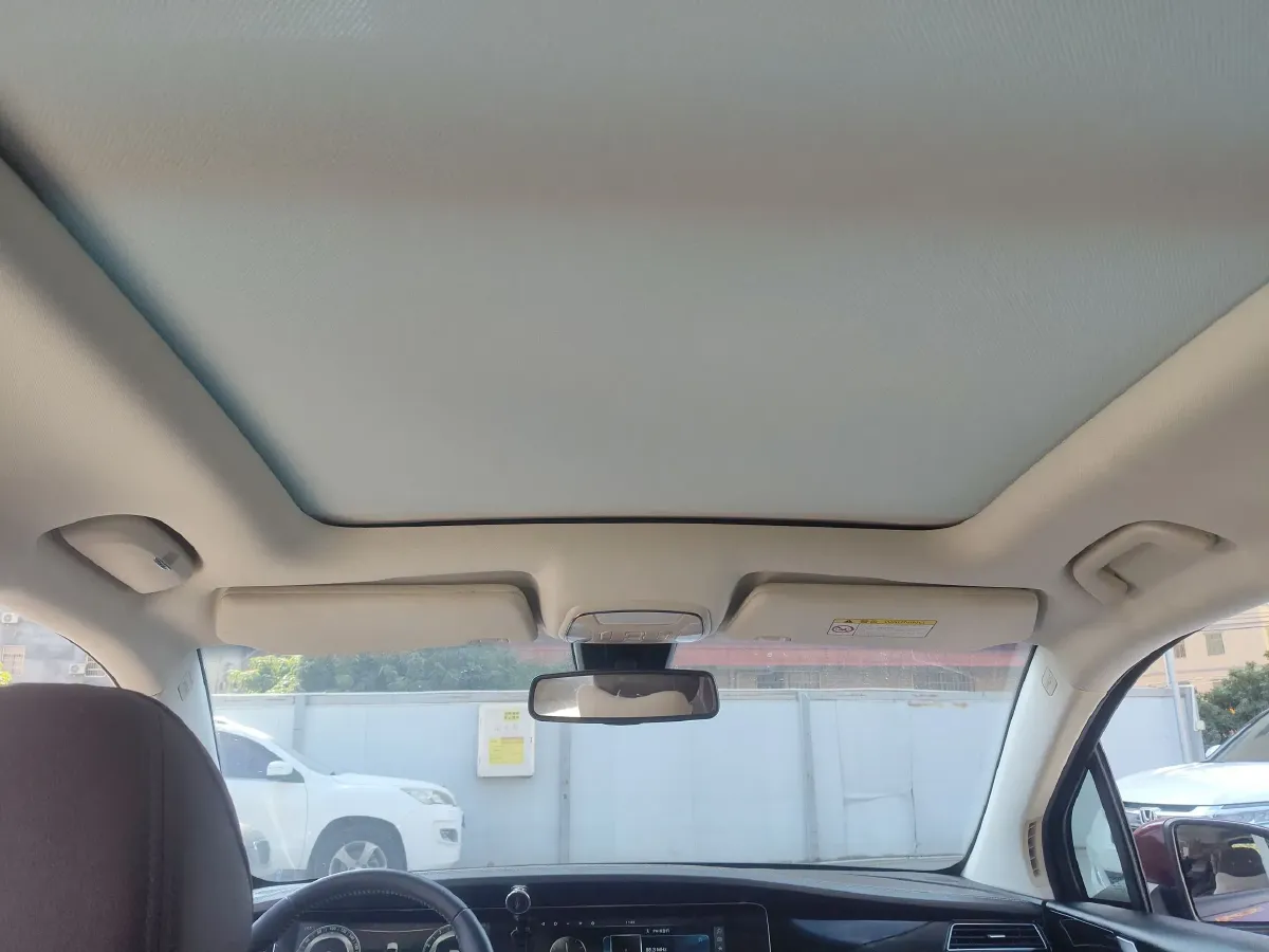 2018 Traum S70 1.5T 156HP L4 6AT,autocango,china used car exporter,china ev exporter,chinese used car exporter,chinese used ev exporter